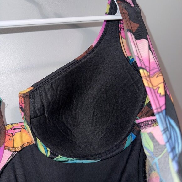 Miraclesuit Floral One-Piece Swimsuit V-Neck Ruched Tropical Print Womens 18W - Picture 7 of 9